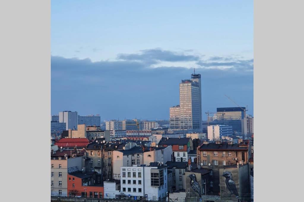 R O M A N T I C City View By Kato Katowice Exterior photo